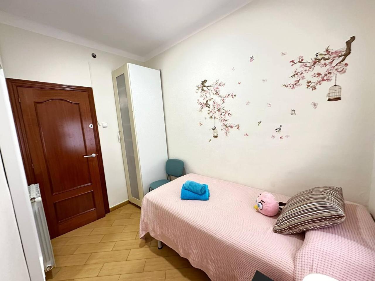 Rooms Nueva Valencia Barcelona Exterior foto