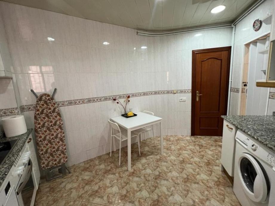 Rooms Nueva Valencia Barcelona Exterior foto