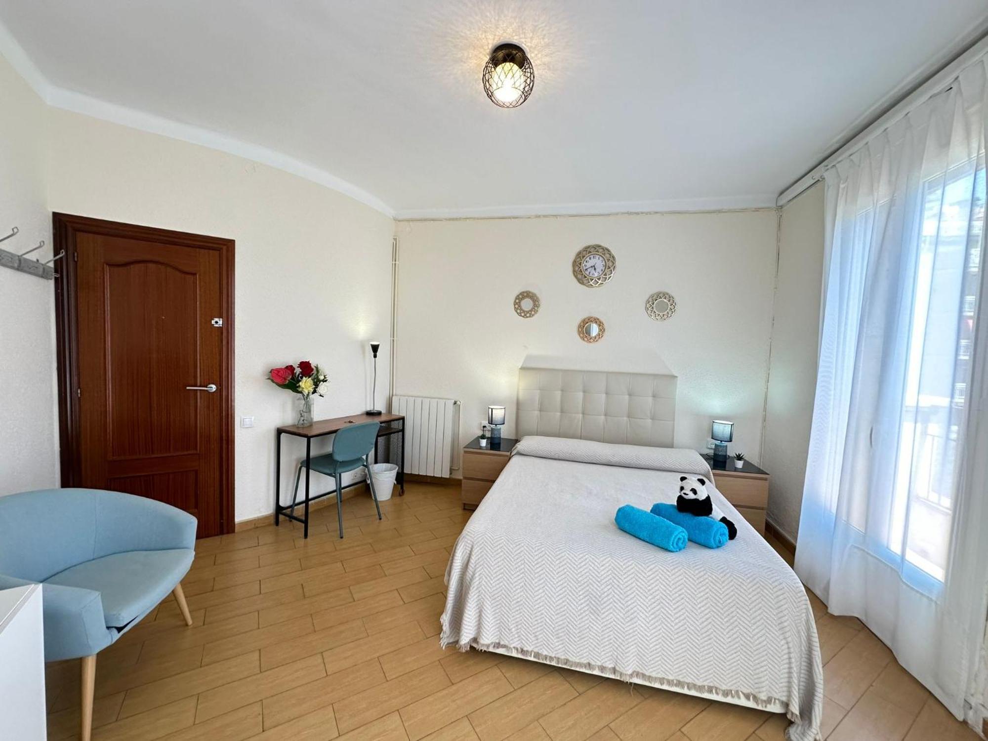 Rooms Nueva Valencia Barcelona Exterior foto